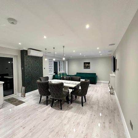 Luxury House Apartment Greenford  Exterior foto