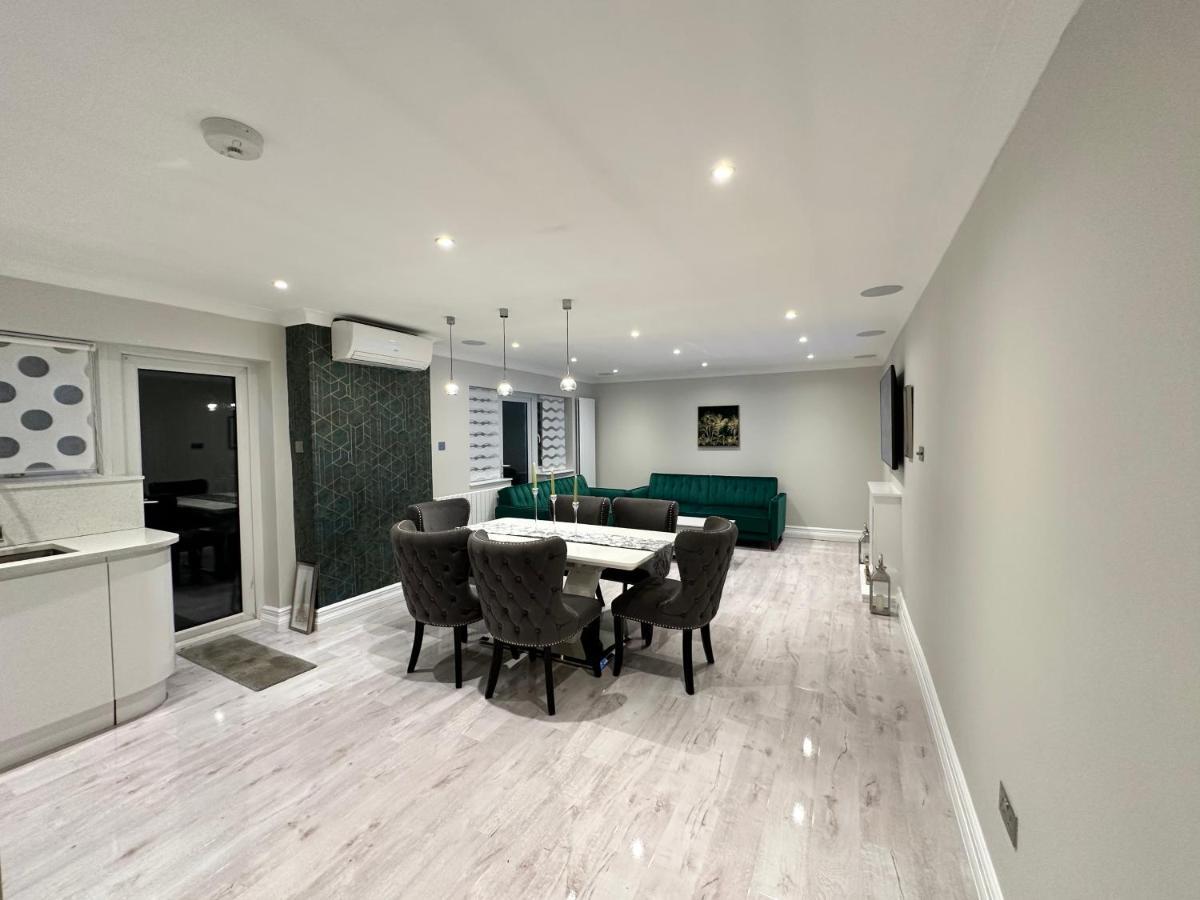 Luxury House Apartment Greenford  Exterior foto
