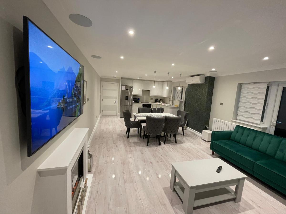 Luxury House Apartment Greenford  Exterior foto
