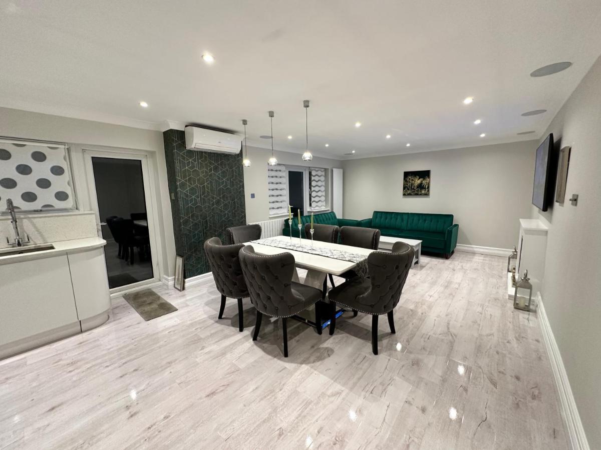 Luxury House Apartment Greenford  Exterior foto